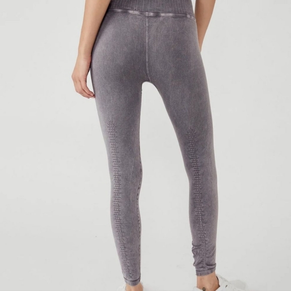 NWOT Free People Good Karma high rise leggings gray - Picture 9 of 10